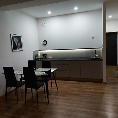 Apartamenty Lawendowy Zakatek 5 Opole Kültér fotó