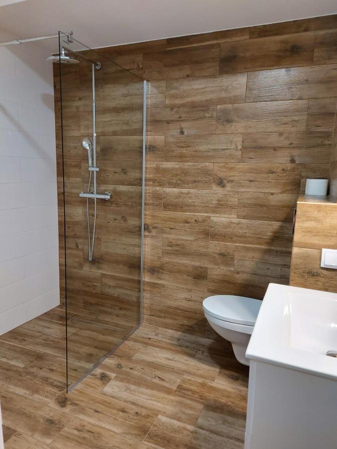 Apartamenty Lawendowy Zakatek 5 Opole Kültér fotó